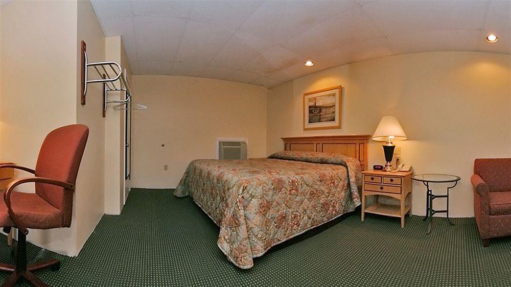 ฮาวเวิร์ด จอห์นสัน บาย วินด์แฮม ควินซี Hotel ภายนอก รูปภาพ